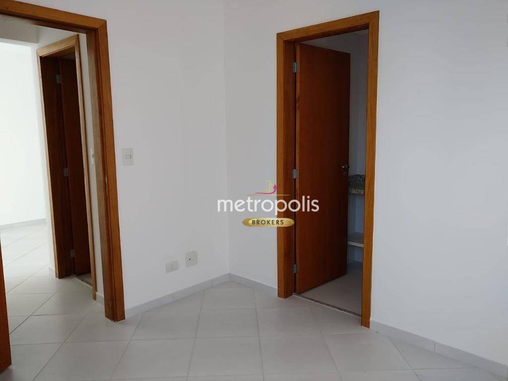 Apartamento à venda com 2 quartos, 62m² - Foto 11