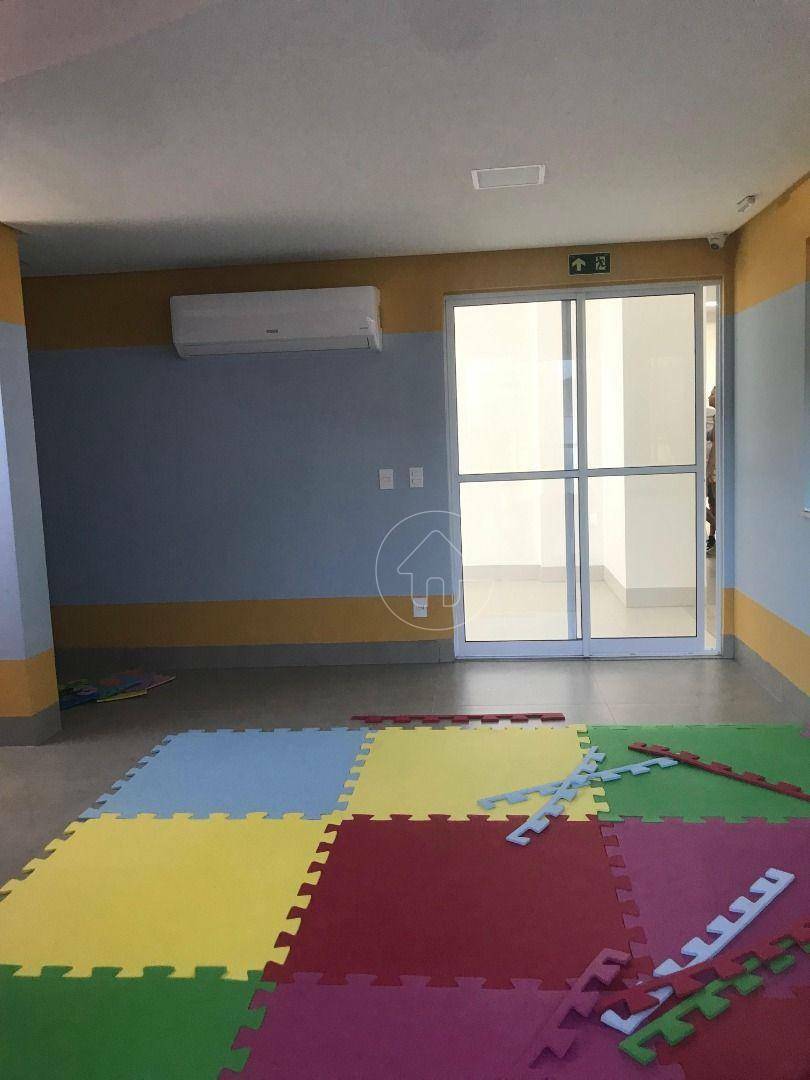 Apartamento para alugar com 3 quartos, 92m² - Foto 2
