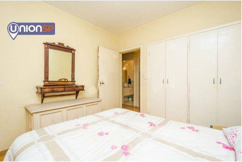 Apartamento à venda com 3 quartos, 95m² - Foto 4
