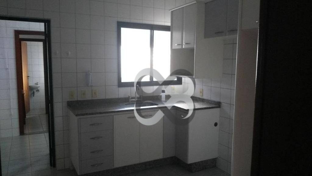 Apartamento à venda com 3 quartos, 100m² - Foto 3