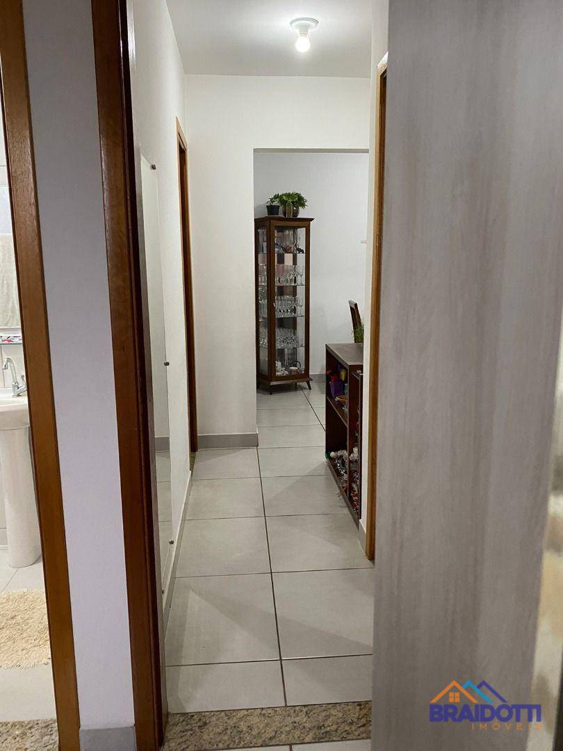 Apartamento à venda com 2 quartos, 58m² - Foto 6