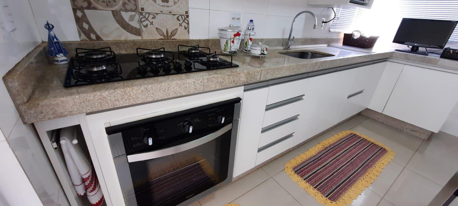 Casa à venda com 2 quartos, 180m² - Foto 24