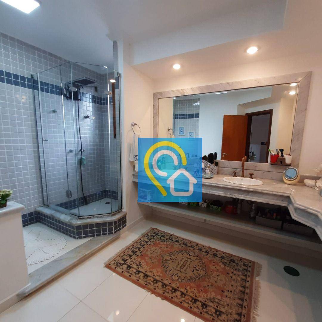 Casa de Condomínio à venda com 4 quartos, 990m² - Foto 47