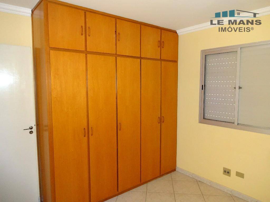 Apartamento à venda com 2 quartos, 54m² - Foto 11