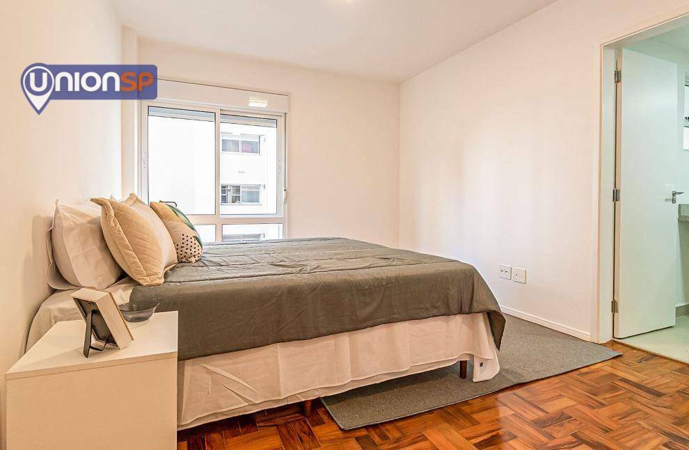 Apartamento à venda com 3 quartos, 108m² - Foto 4