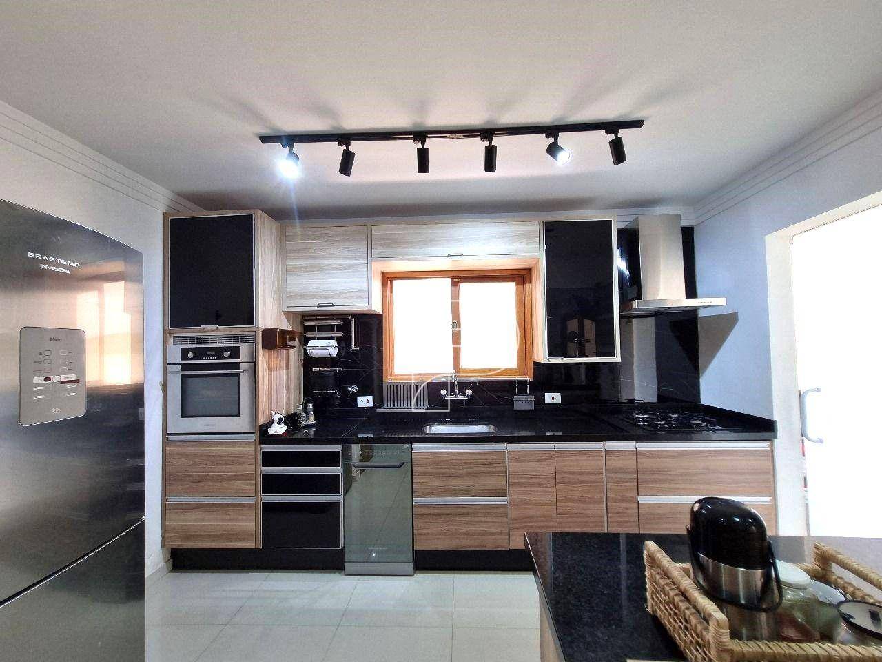 Casa de Condomínio à venda com 4 quartos, 148m² - Foto 11