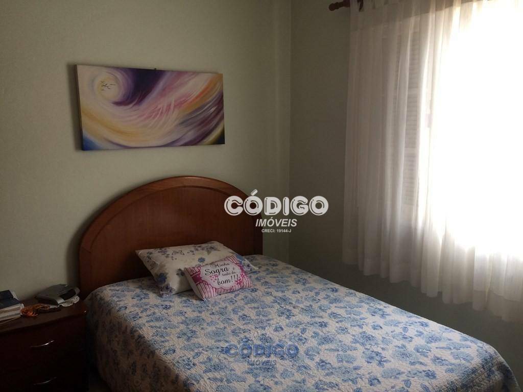 Sobrado à venda com 3 quartos, 300m² - Foto 10