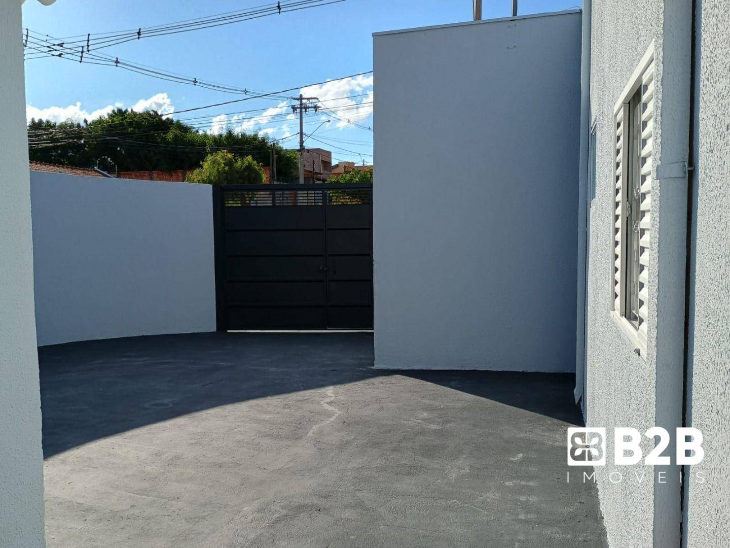 Casa à venda com 2 quartos, 83m² - Foto 5