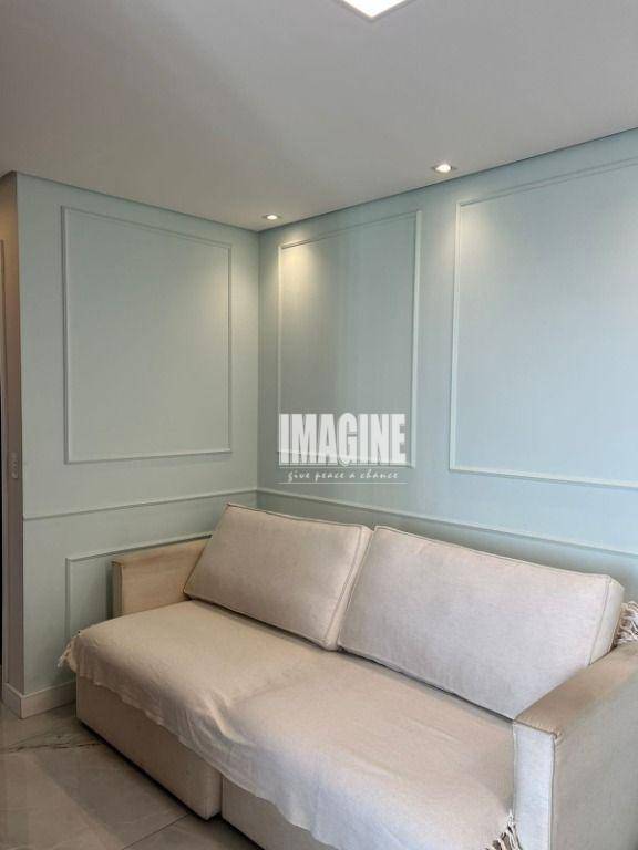 Apartamento à venda com 2 quartos, 51m² - Foto 4