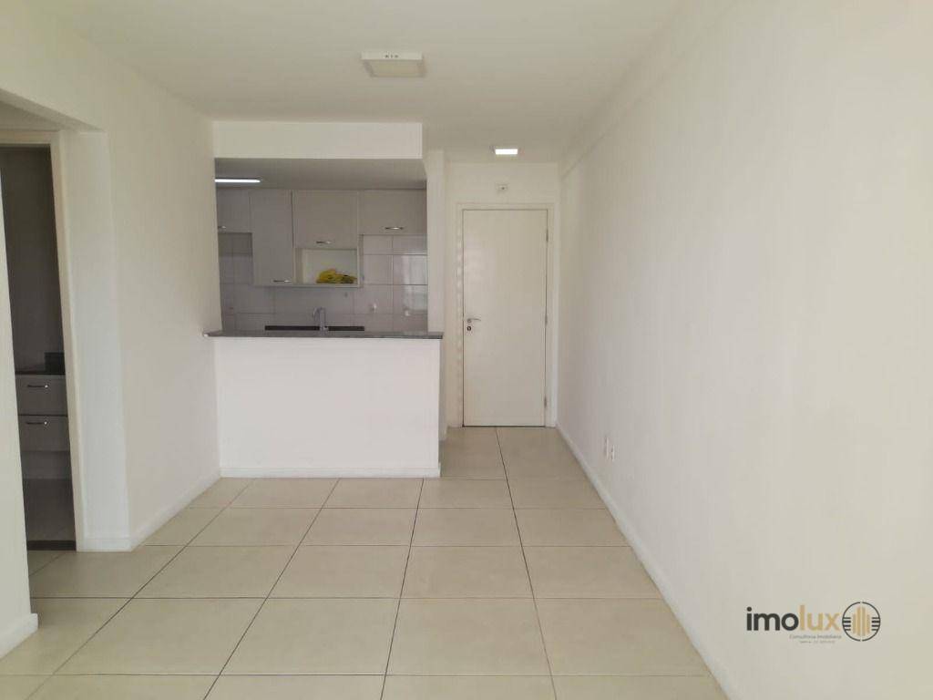 Apartamento para alugar com 1 quarto, 47m² - Foto 12