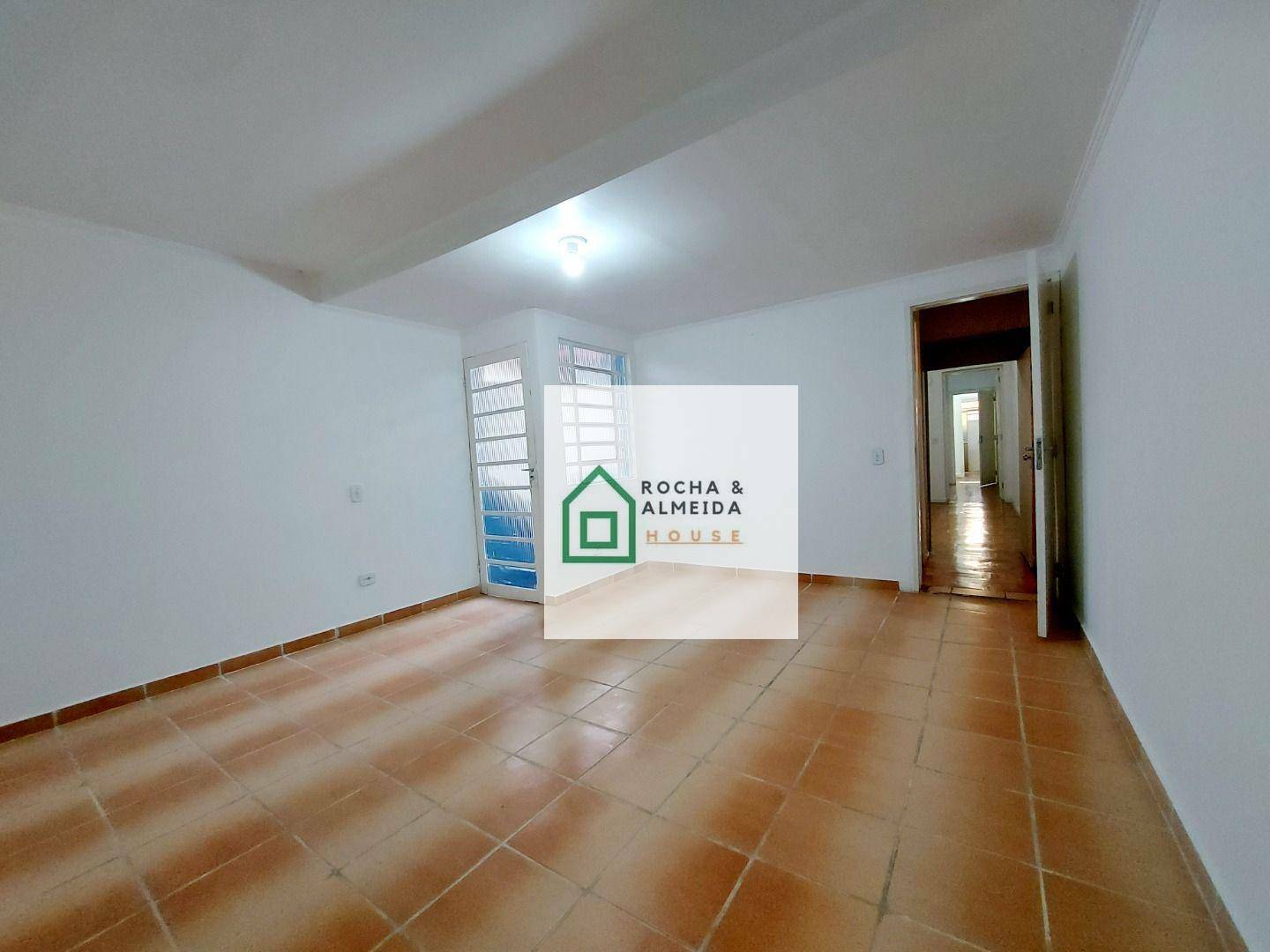 Casa para alugar com 4 quartos, 160m² - Foto 44