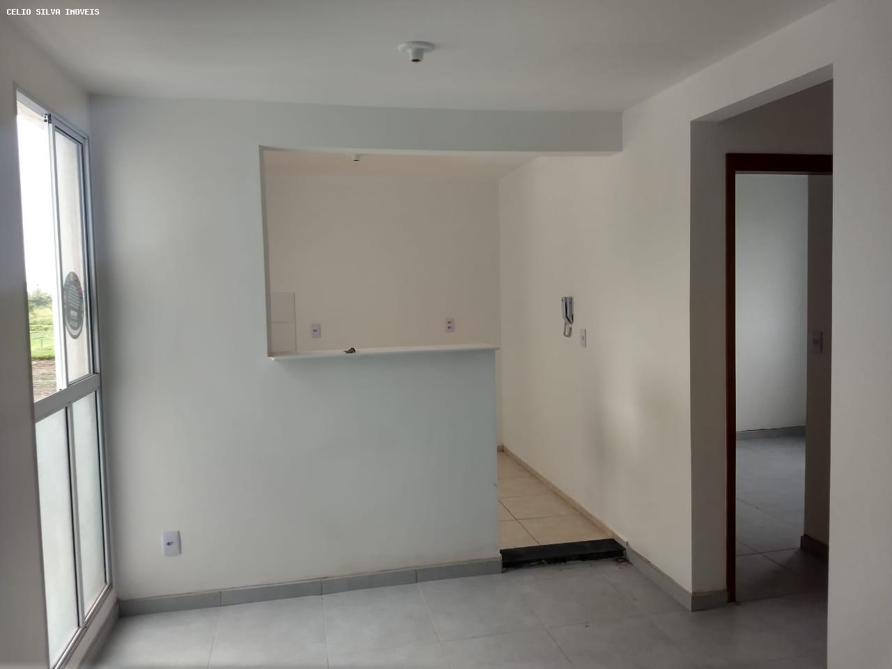 Apartamento à venda com 2 quartos, 44m² - Foto 1