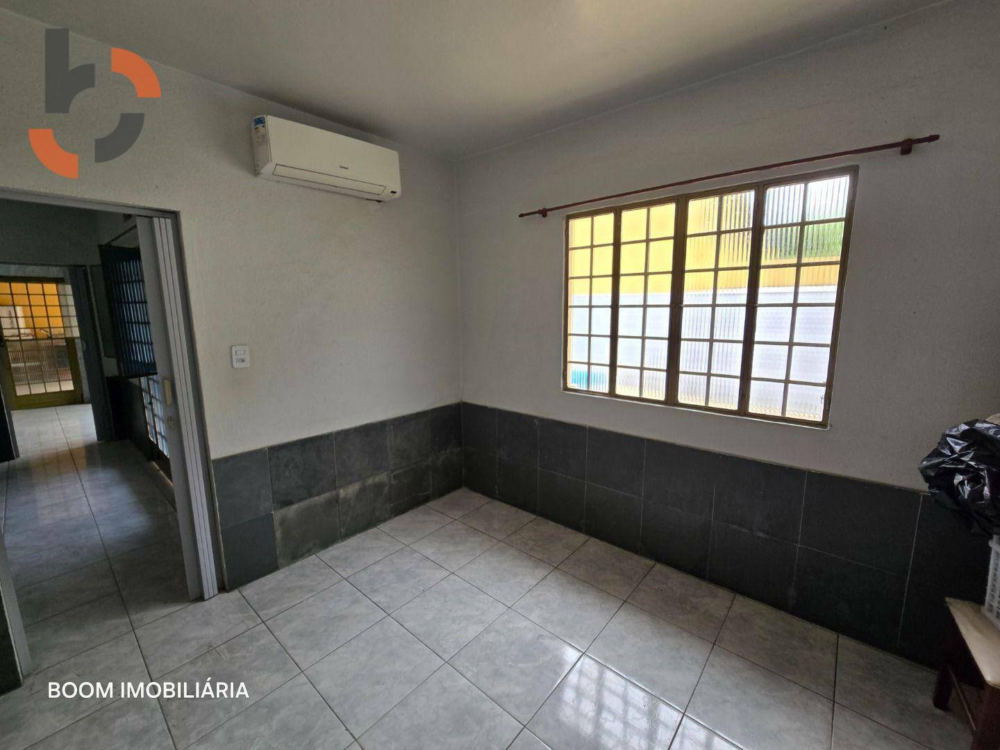 Casa à venda com 4 quartos, 450m² - Foto 7