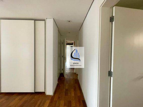 Apartamento à venda com 3 quartos, 276m² - Foto 10