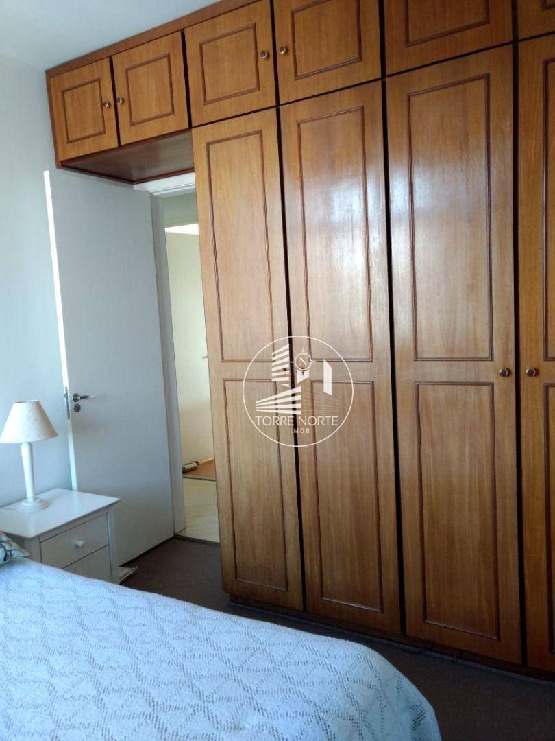 Apartamento à venda com 2 quartos, 67m² - Foto 10