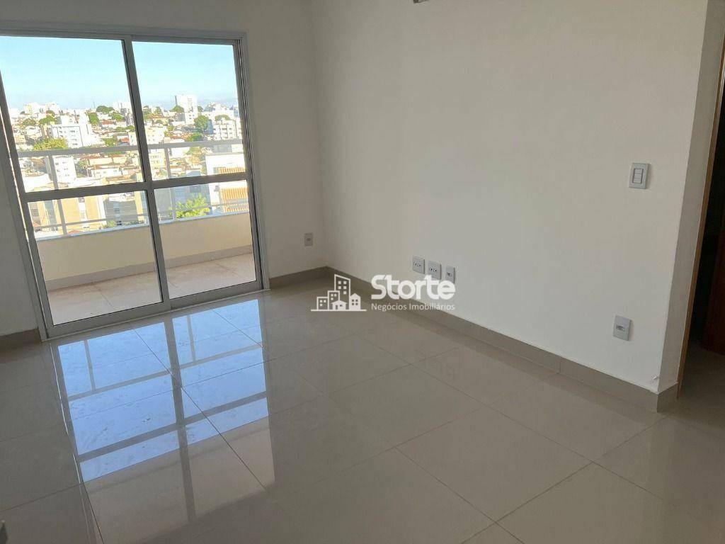 Apartamento à venda com 1 quarto, 46m² - Foto 3