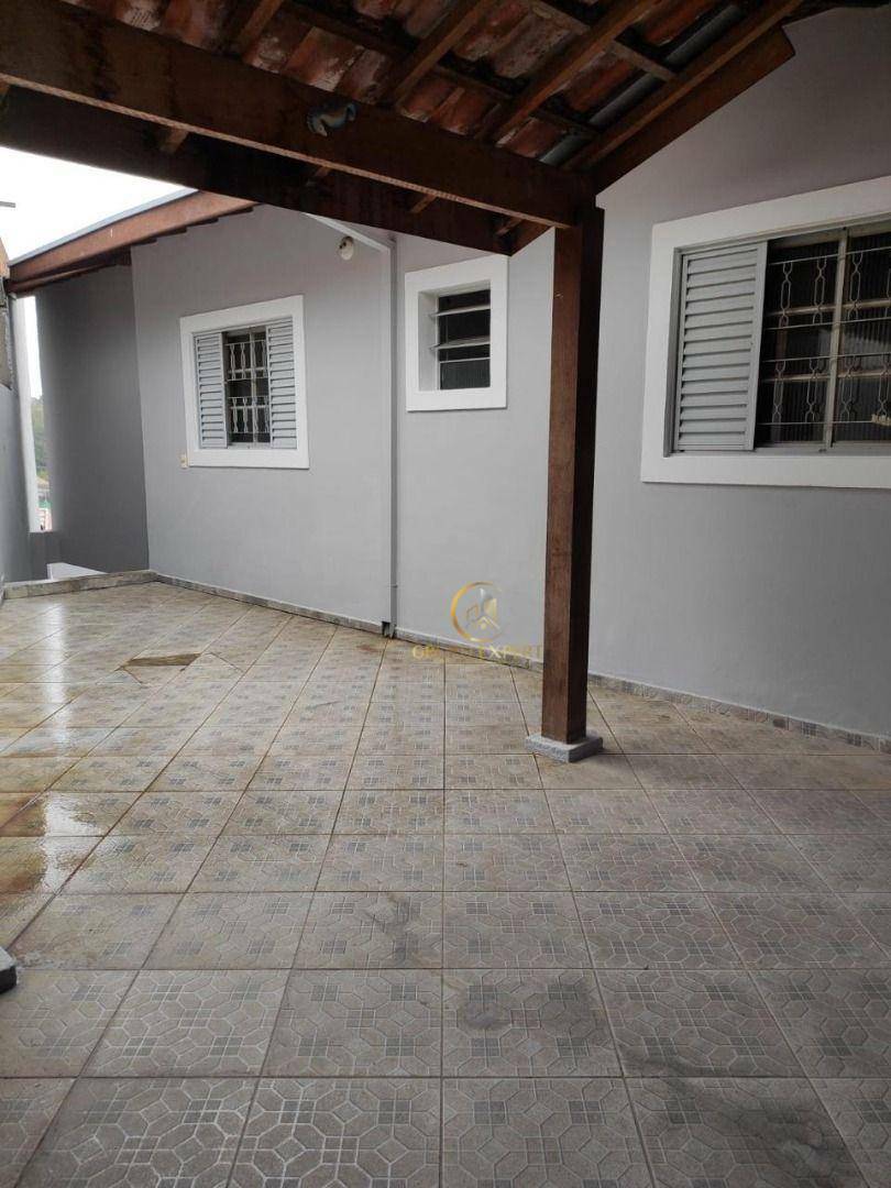 Casa à venda com 3 quartos, 92m² - Foto 5