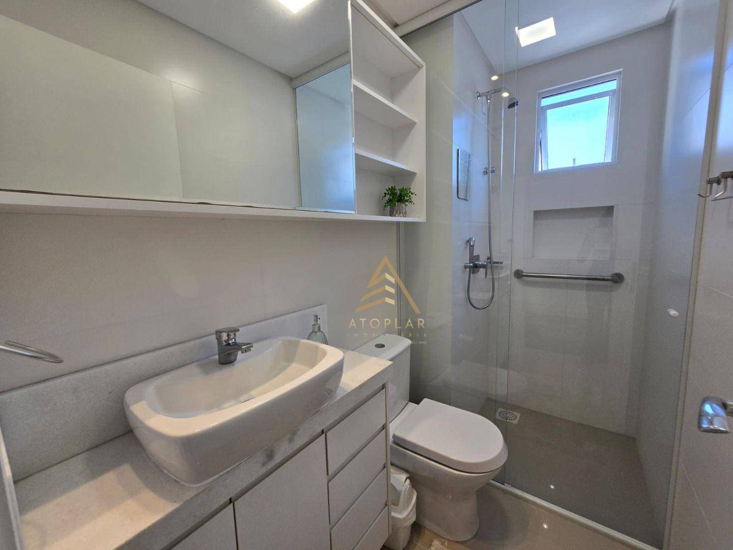 Apartamento à venda com 3 quartos, 117m² - Foto 17