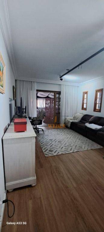 Sobrado à venda com 4 quartos, 228m² - Foto 41