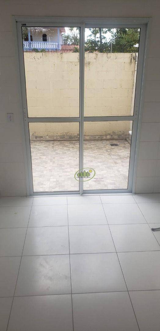 Sobrado à venda com 2 quartos, 68m² - Foto 6