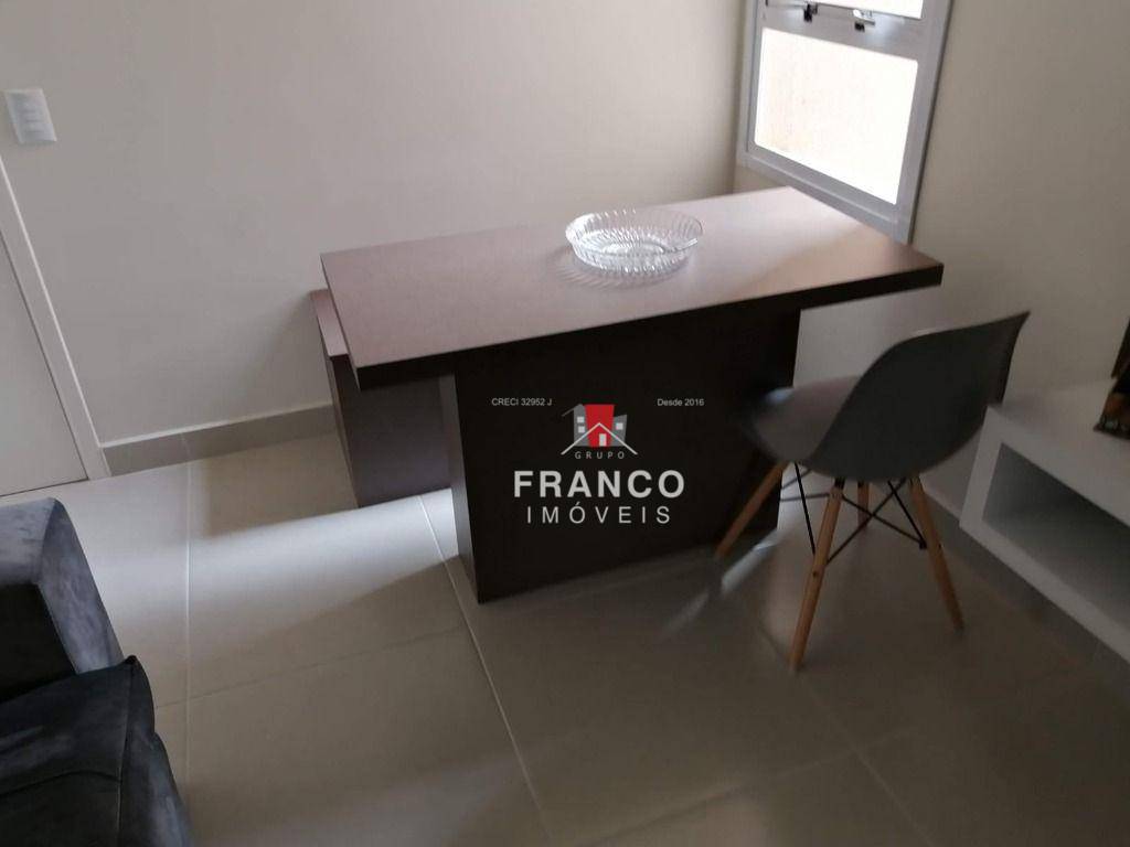 Apartamento à venda com 2 quartos, 43m² - Foto 3