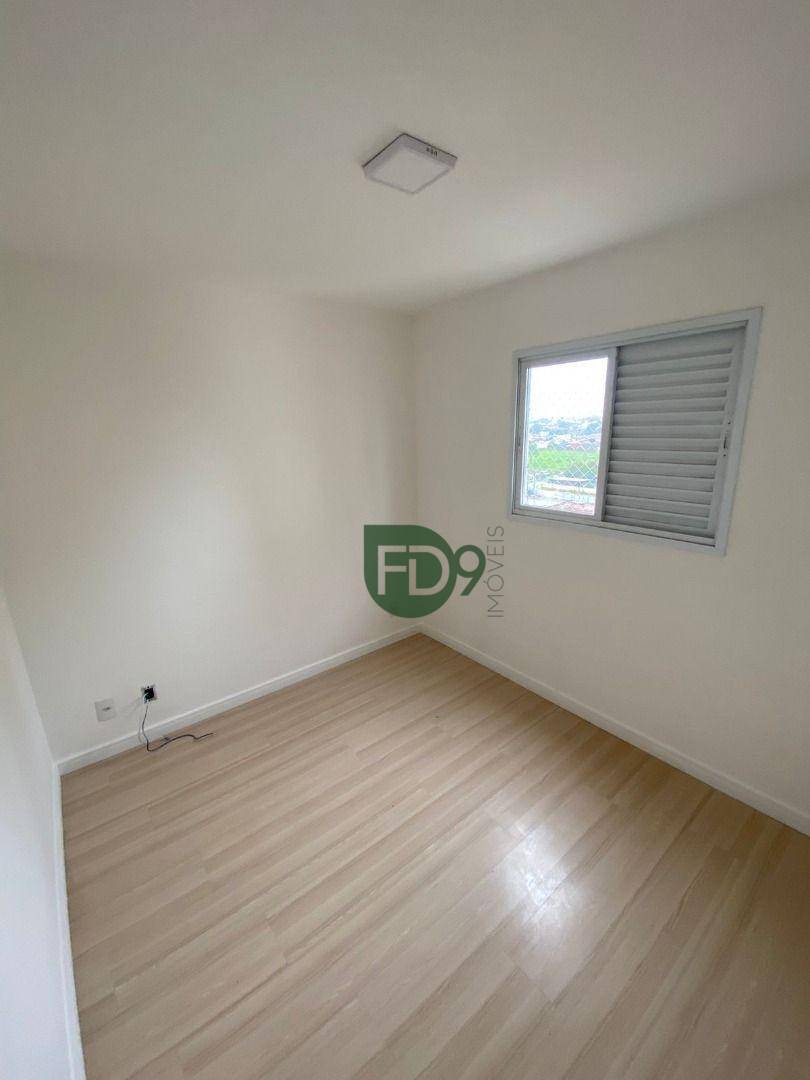 Apartamento à venda com 2 quartos, 50m² - Foto 31