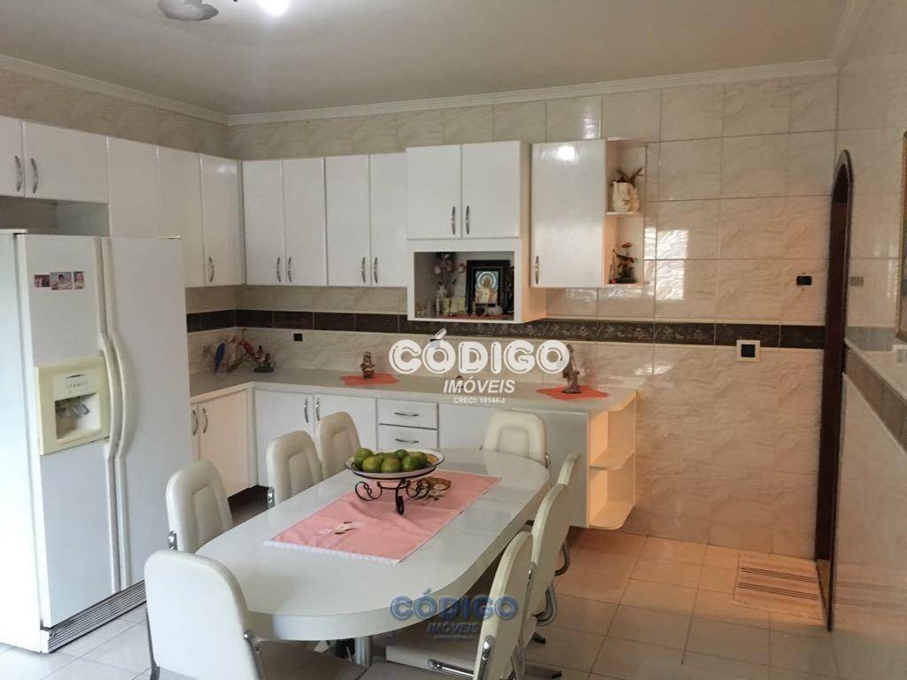 Sobrado à venda com 5 quartos, 205m² - Foto 17