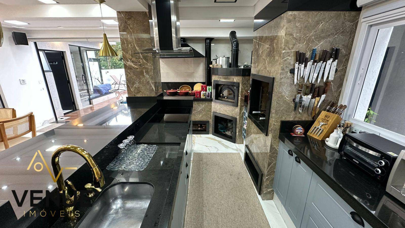 Casa de Condomínio à venda com 4 quartos, 750m² - Foto 13