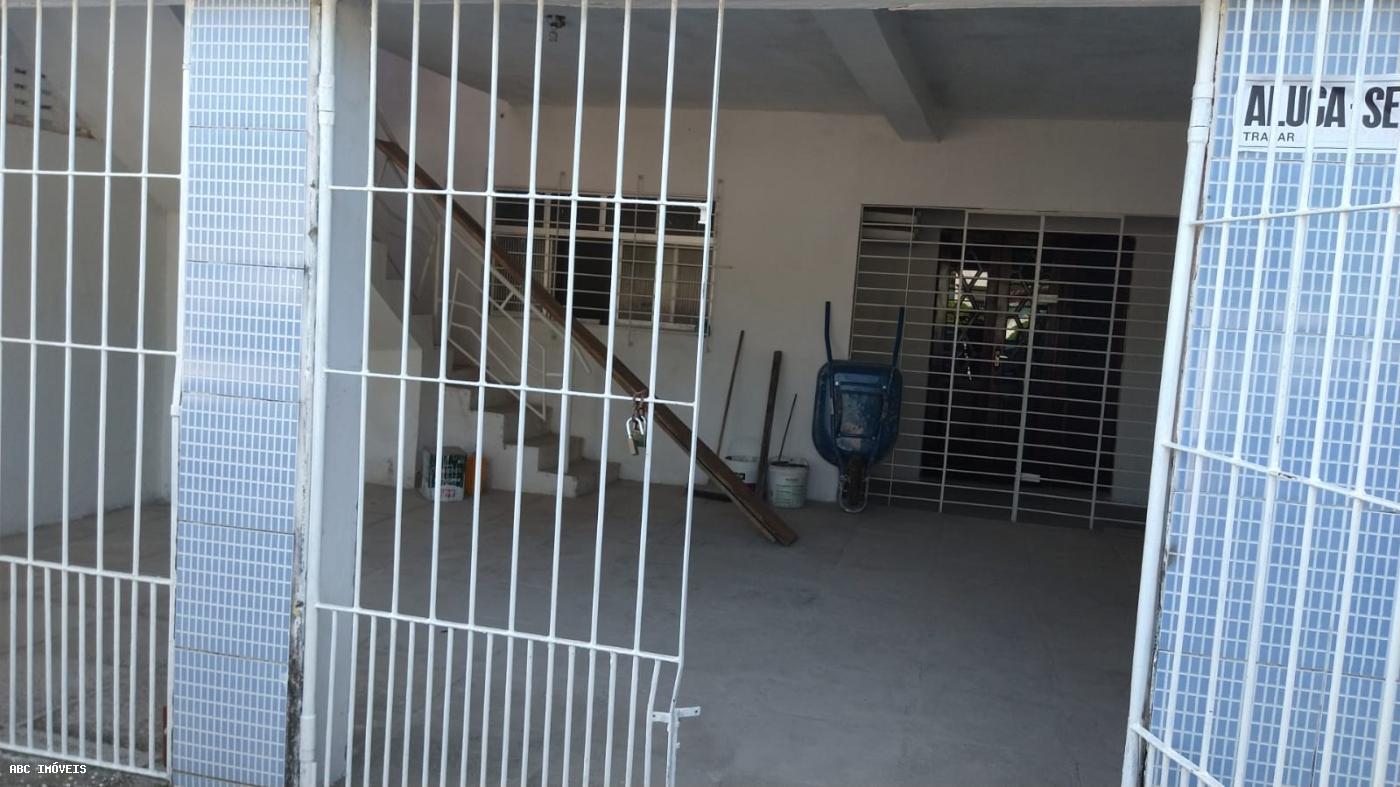 Prédio Inteiro para alugar com 3 quartos, 150m² - Foto 5