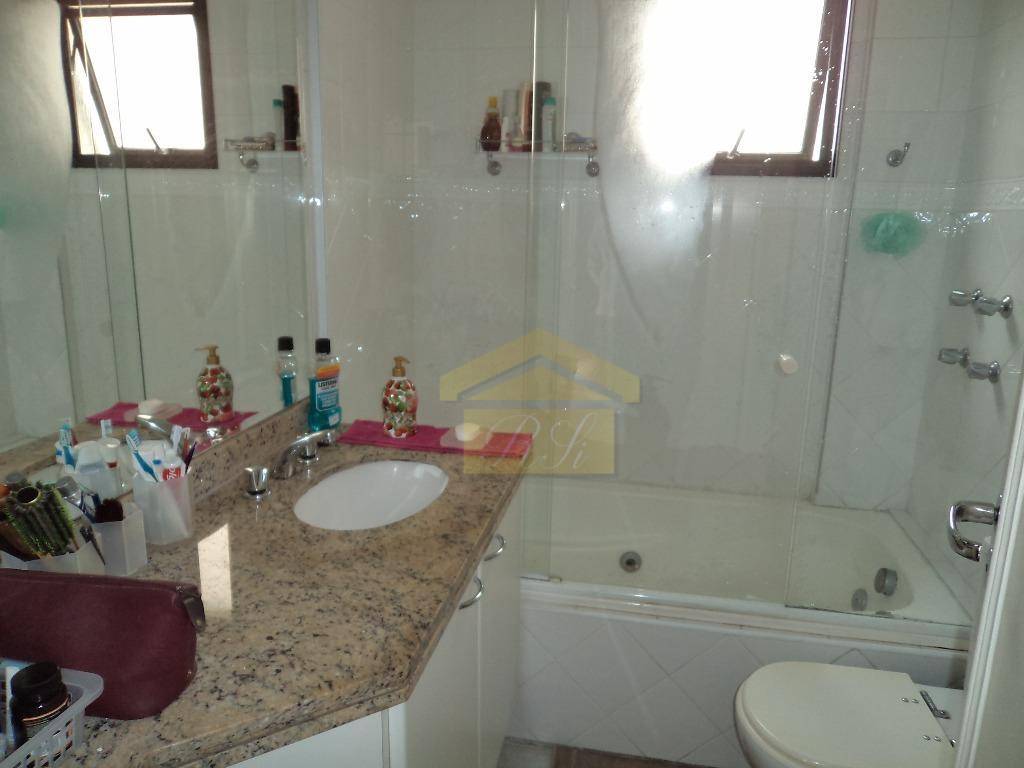 Apartamento à venda com 3 quartos, 125m² - Foto 9