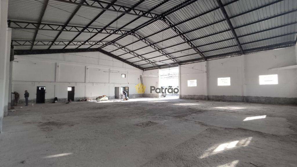 Depósito-Galpão-Armazém à venda e aluguel, 600m² - Foto 1