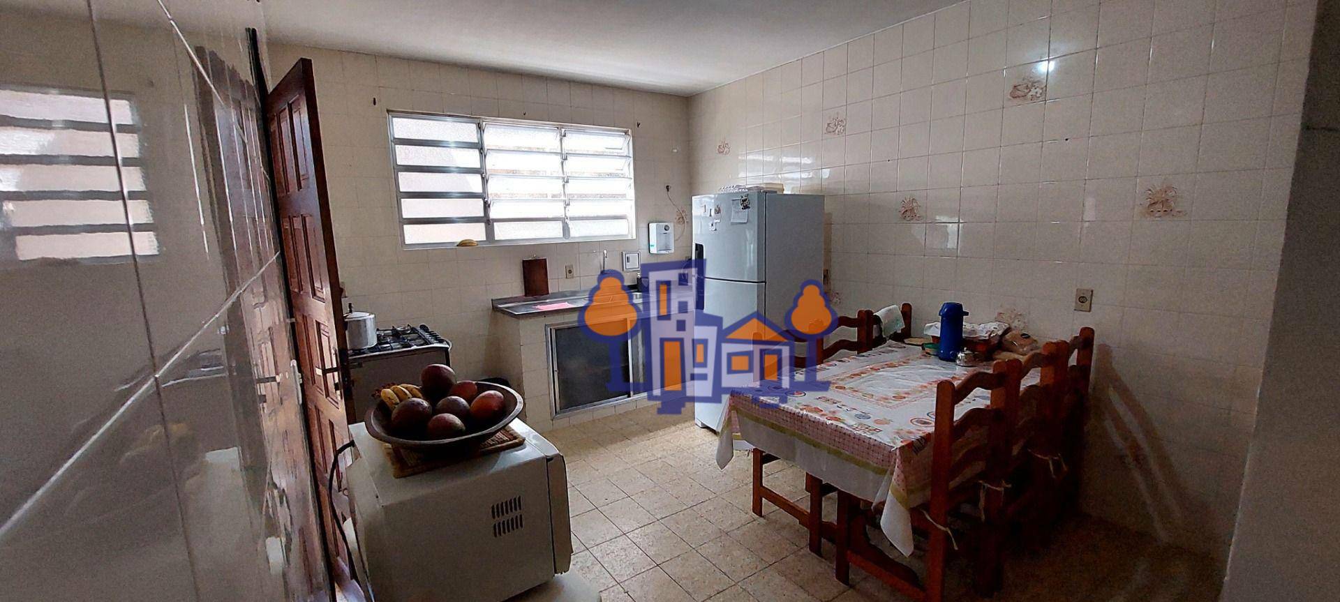 Casa à venda com 3 quartos, 152m² - Foto 18