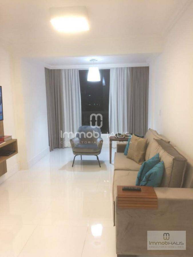 Apartamento à venda com 3 quartos, 116m² - Foto 5