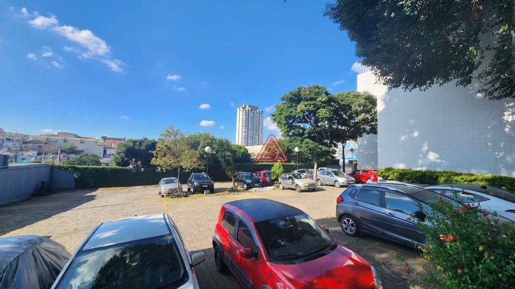 Apartamento à venda com 2 quartos, 43m² - Foto 3