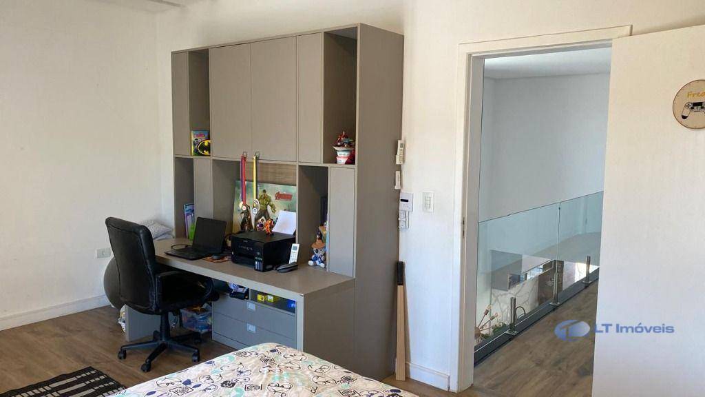 Sobrado à venda com 3 quartos, 270m² - Foto 33