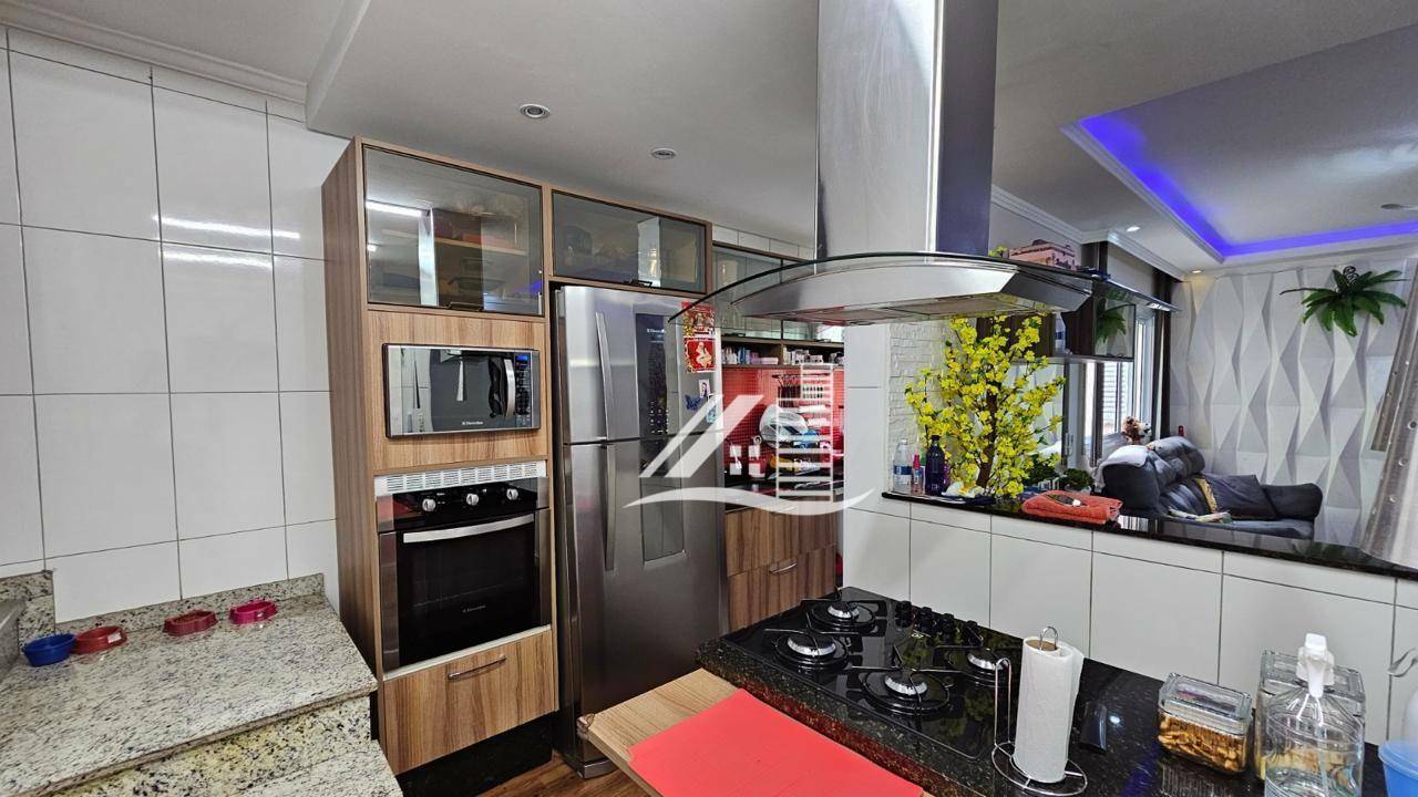 Cobertura à venda com 2 quartos, 140m² - Foto 4