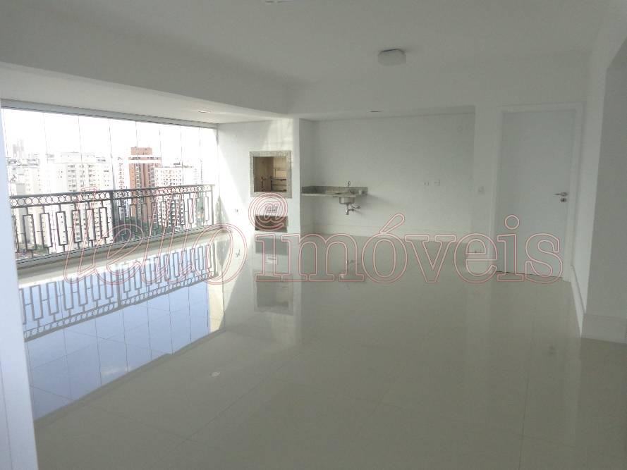 Apartamento à venda com 3 quartos, 156m² - Foto 2