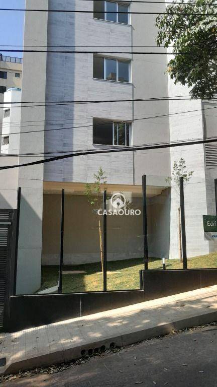 Apartamento à venda com 3 quartos, 119m² - Foto 35