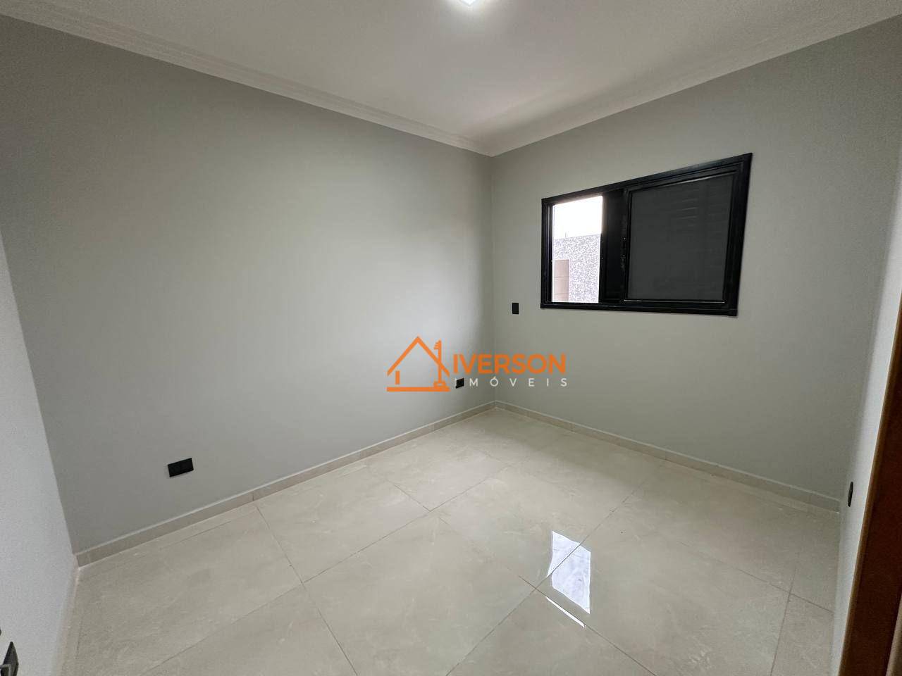 Casa à venda com 3 quartos, 100m² - Foto 19