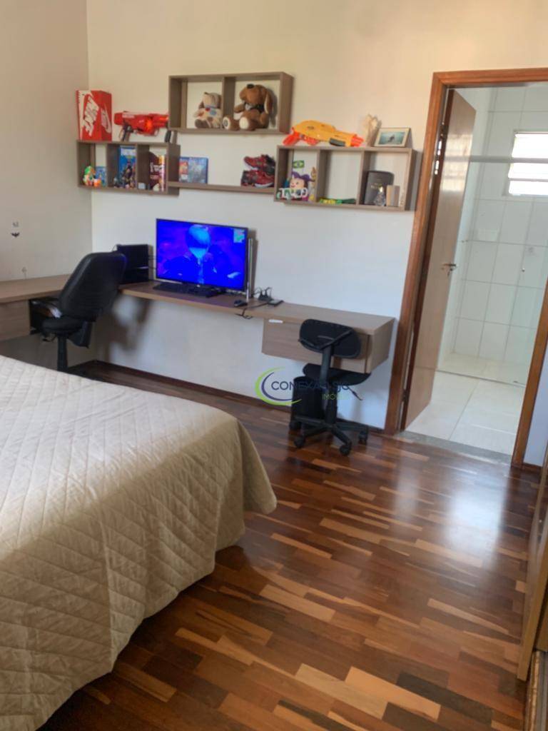 Sobrado à venda com 4 quartos, 222m² - Foto 18