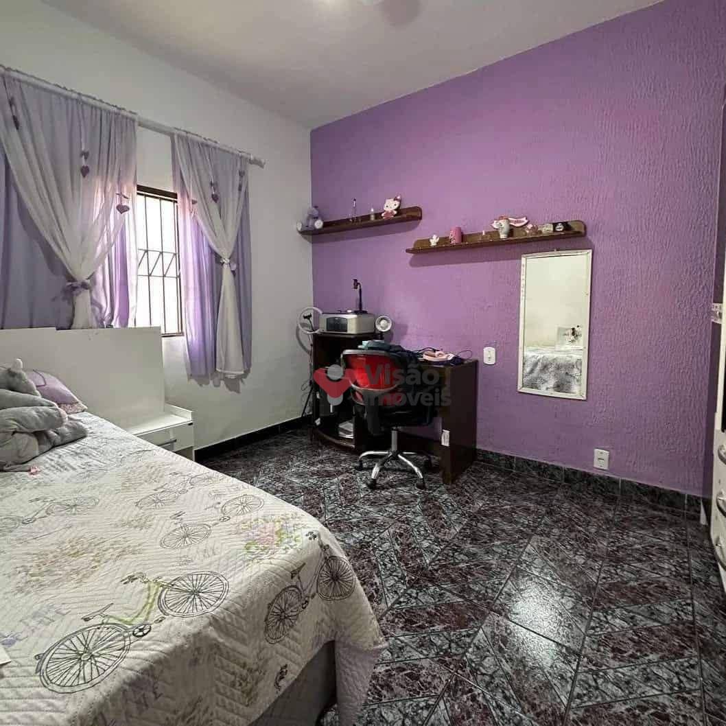 Casa à venda com 3 quartos, 130m² - Foto 5