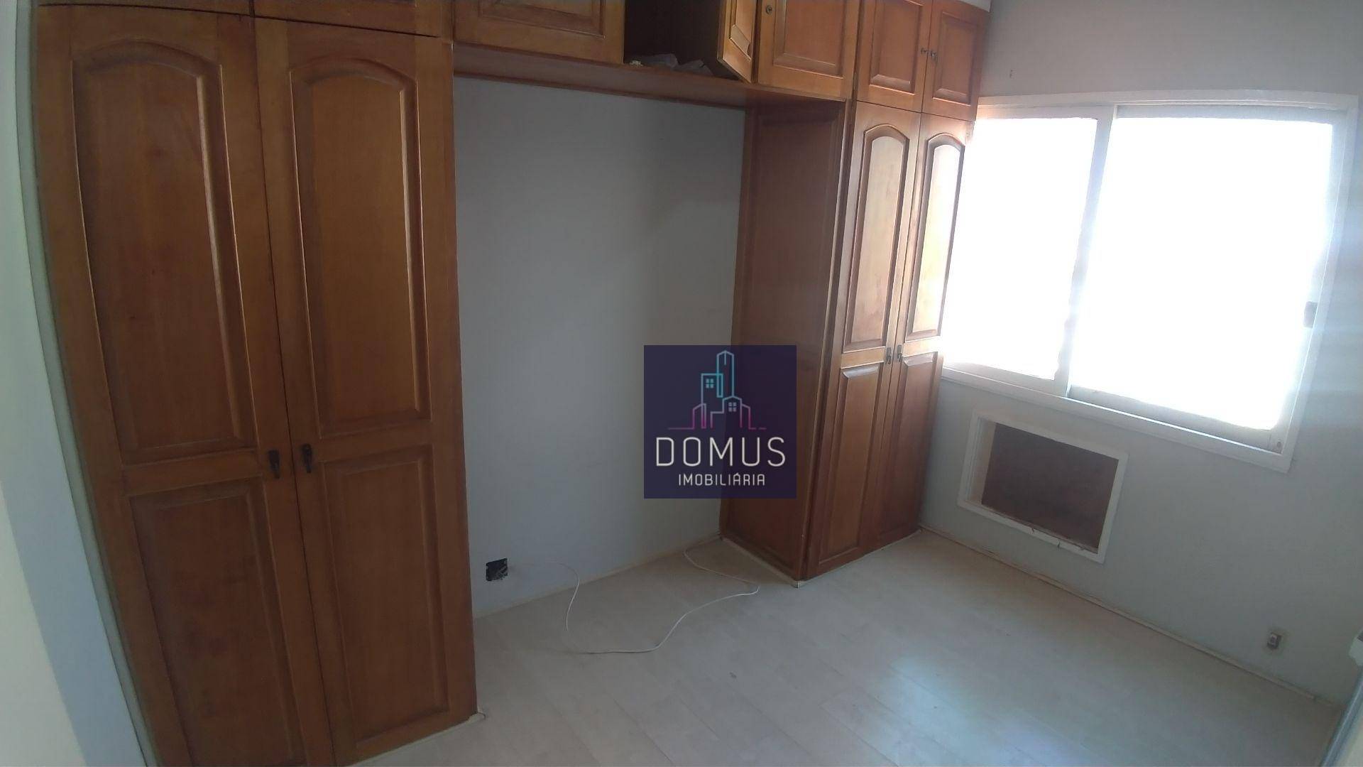 Apartamento à venda com 2 quartos, 62m² - Foto 4