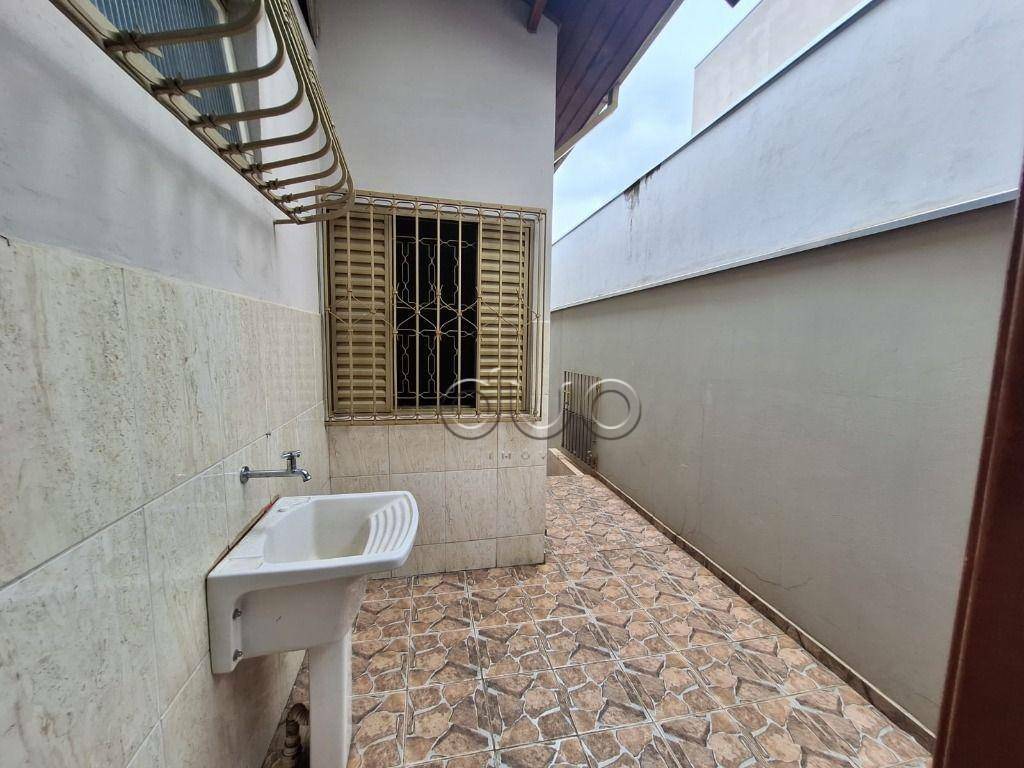 Casa para alugar com 2 quartos, 69m² - Foto 19