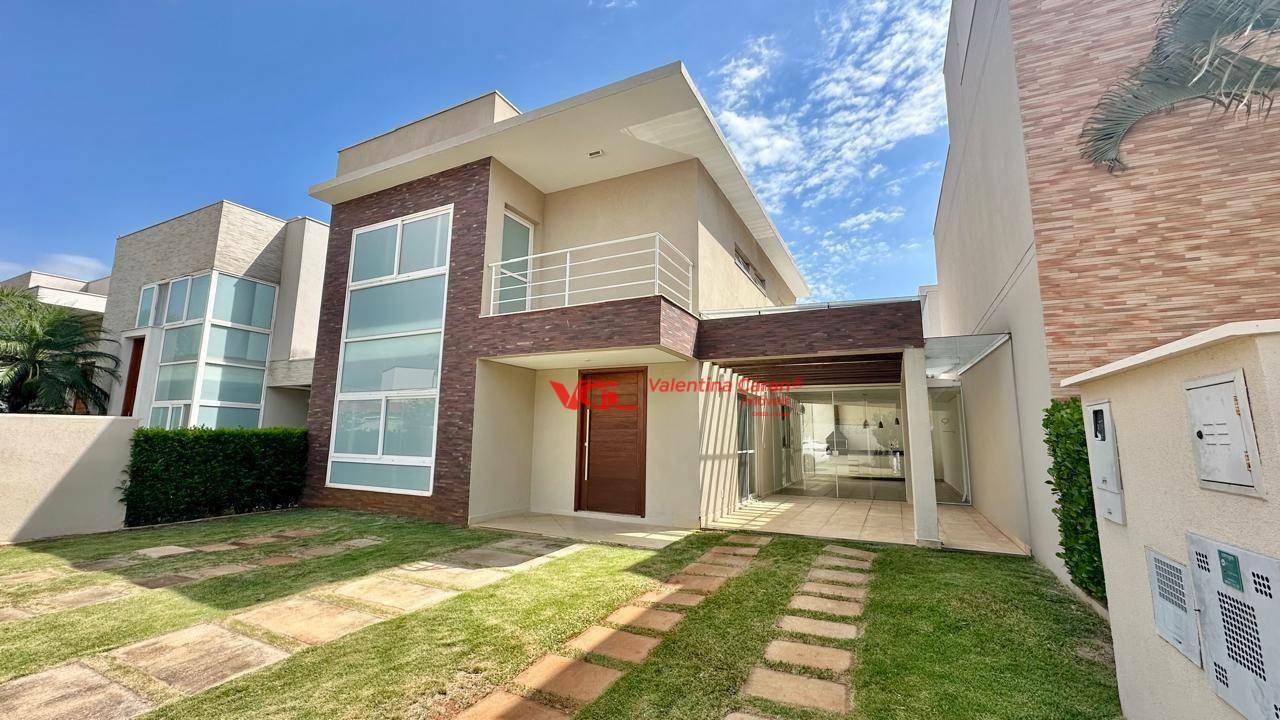 Sobrado à venda e aluguel com 3 quartos, 187m² - Foto 1