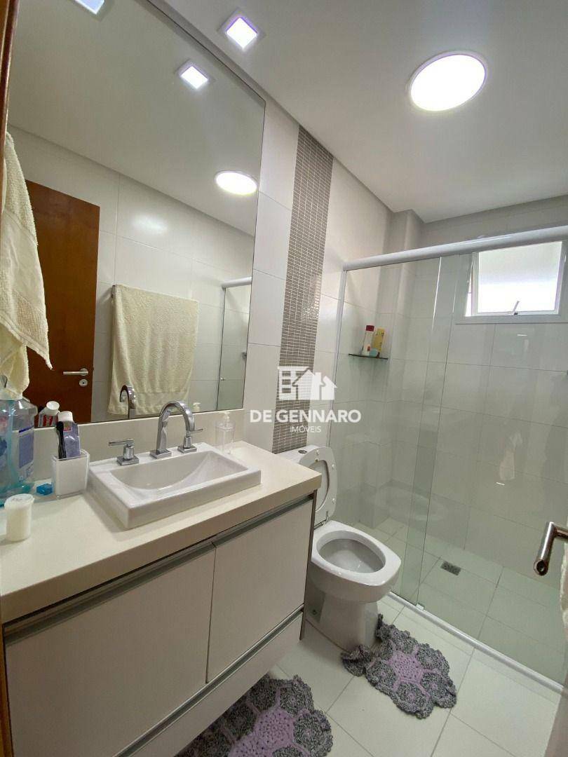 Apartamento à venda com 3 quartos, 137m² - Foto 15