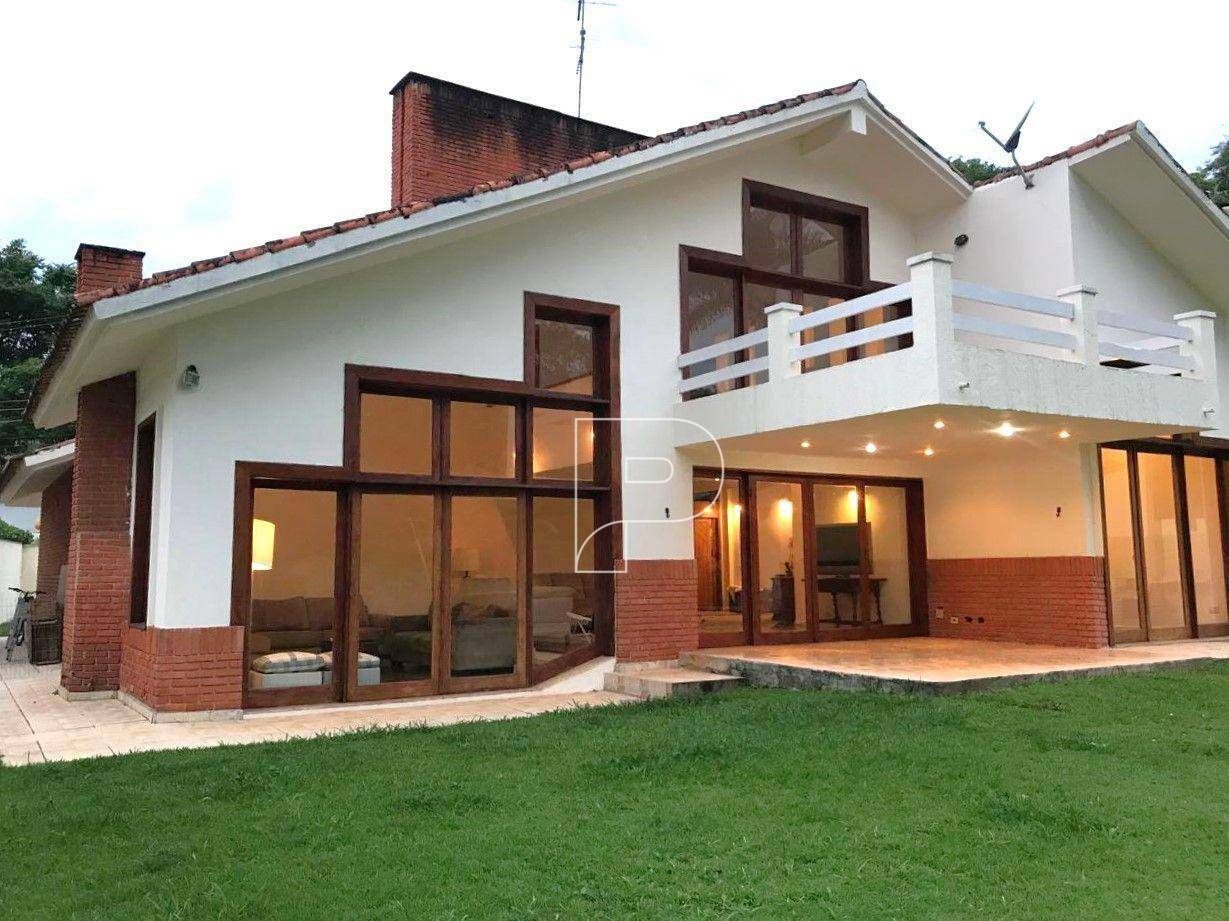 Casa de Condomínio à venda e aluguel com 3 quartos, 450m² - Foto 1