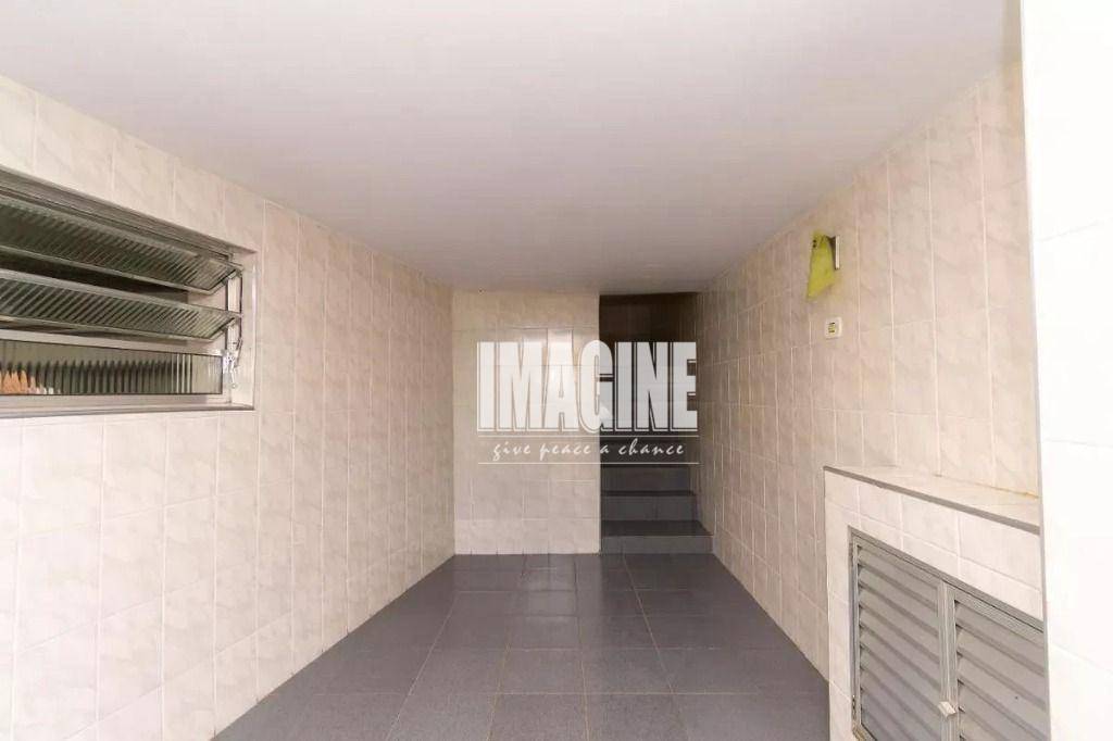 Sobrado à venda com 3 quartos, 220m² - Foto 21
