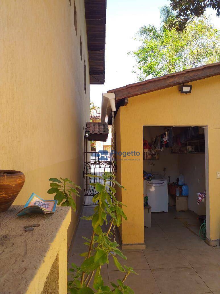 Casa de Condomínio à venda com 2 quartos, 100m² - Foto 2