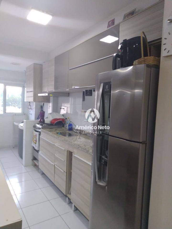 Apartamento à venda com 2 quartos, 63m² - Foto 8