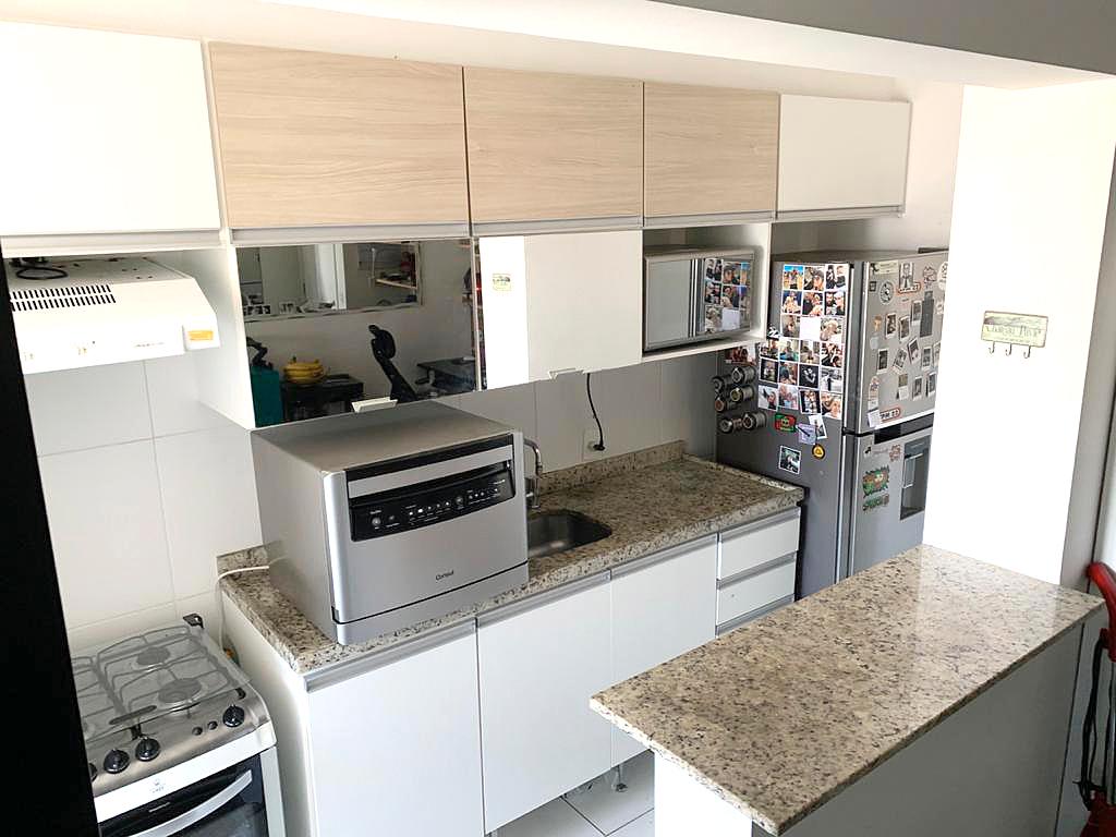 Apartamento à venda com 1 quarto, 62m² - Foto 2